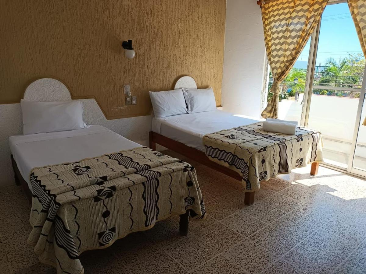 Hotel Casa Juanita Puerto Escondido  Exteriör bild